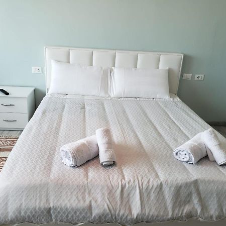 Agroni Rooms Tiranë Ngoại thất bức ảnh