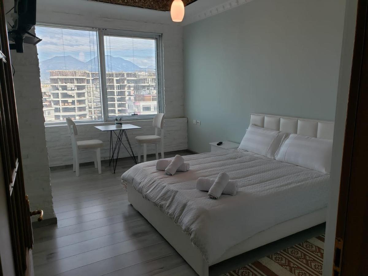 Agroni Rooms Tiranë Ngoại thất bức ảnh