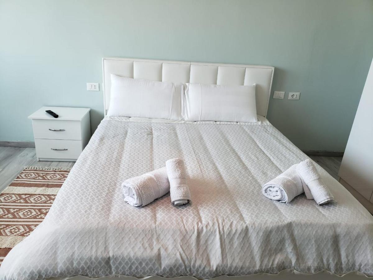Agroni Rooms Tiranë Ngoại thất bức ảnh
